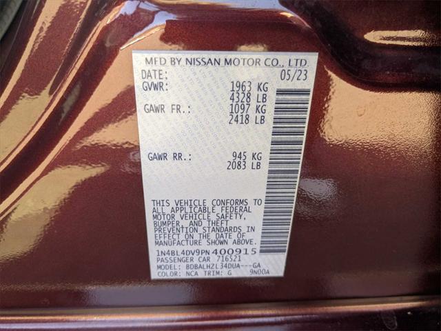 Photo of 2023 Garnet Pearl Metallic Nissan Altima