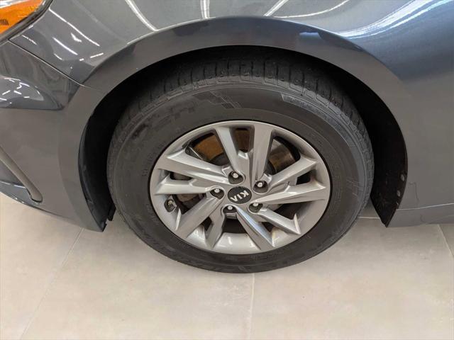 Photo of 2019 Gravity Grey Kia Optima