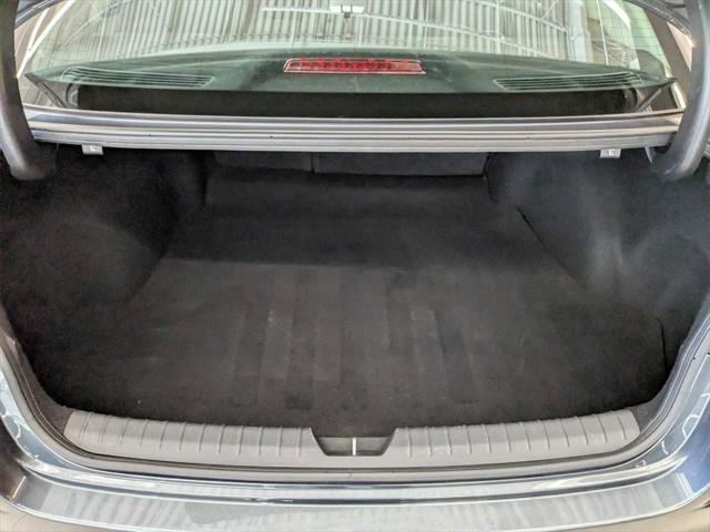 Photo of 2019 Gravity Grey Kia Optima