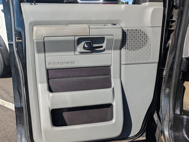Photo of 2012 Black Ford E350 Super Duty
