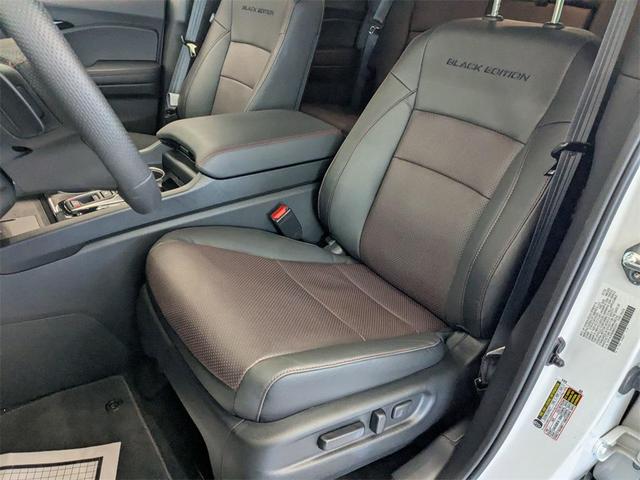 Photo of 2024 Platinum White Pearl Honda Ridgeline