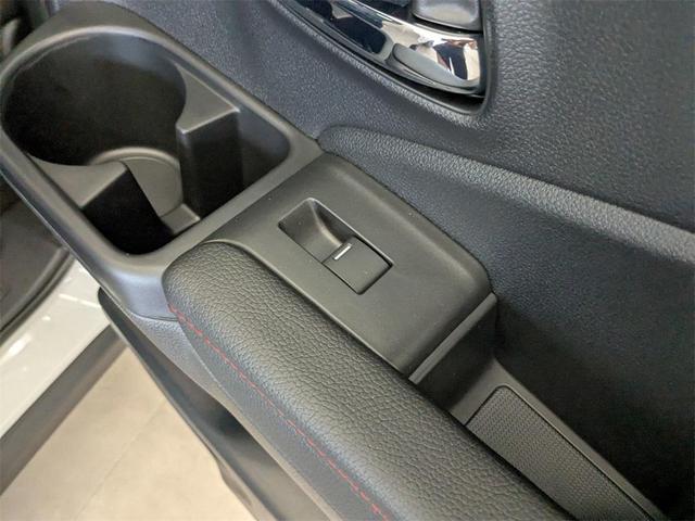 Photo of 2024 Platinum White Pearl Honda Ridgeline
