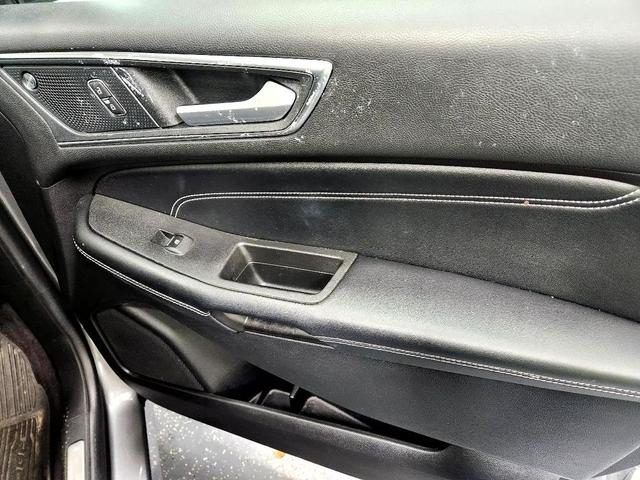 Photo of 2021 Gray Ford Edge