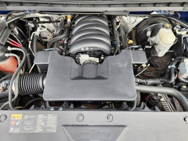 Photo of 2016 Deep Ocean Blue Metallic Chevrolet Silverado 1500