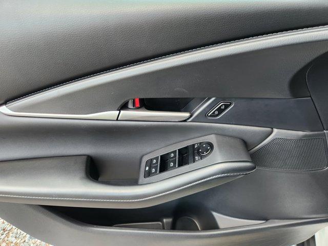 Photo of 2023 Snowflake White Pearl Mica Mazda CX-30