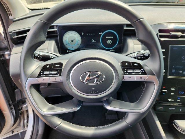 Photo of 2022 Shimmering Silver Hyundai TUCSON