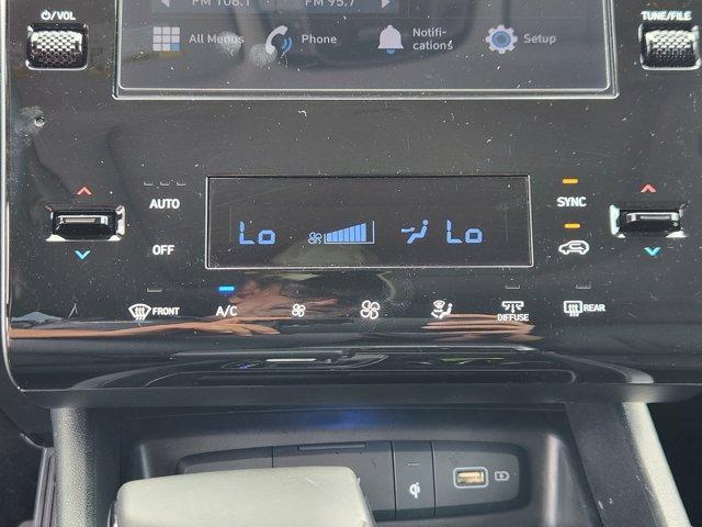 Photo of 2022 Shimmering Silver Hyundai TUCSON