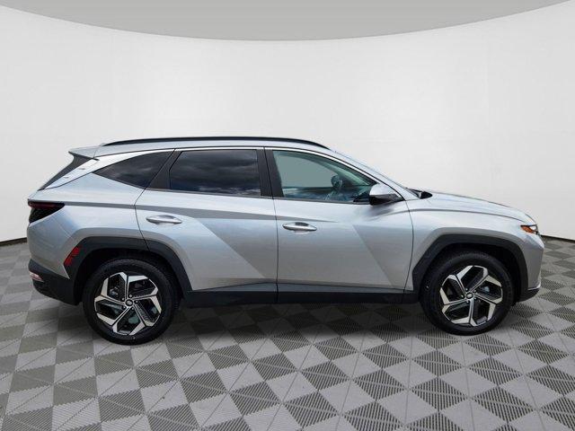 Photo of 2022 Shimmering Silver Hyundai TUCSON