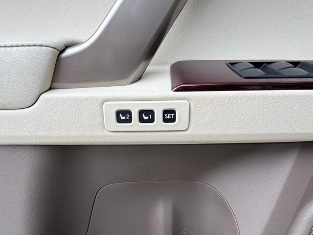 Photo of 2018 Starfire Pearl Lexus GX 460