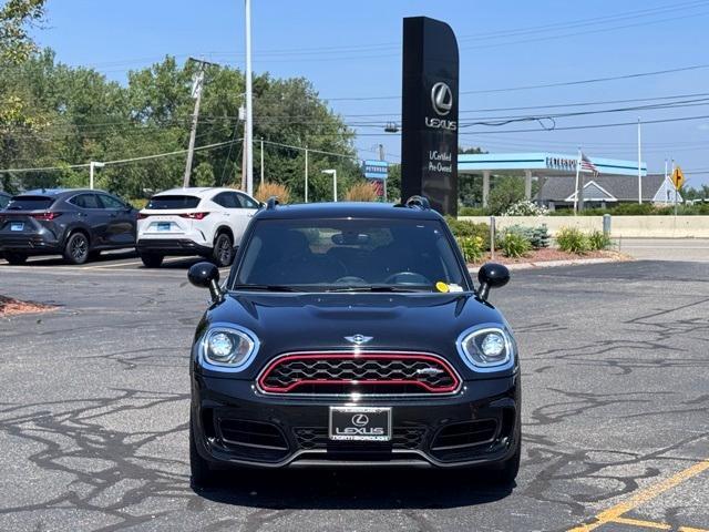 Photo of 2018 Midnight Black Metallic MINI Countryman