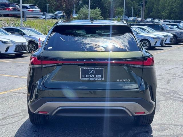 Photo of 2025 Green Lexus RX 350