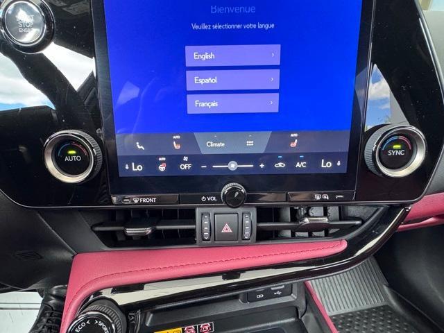 Photo of 2025 Eminent White Pearl Lexus NX 350