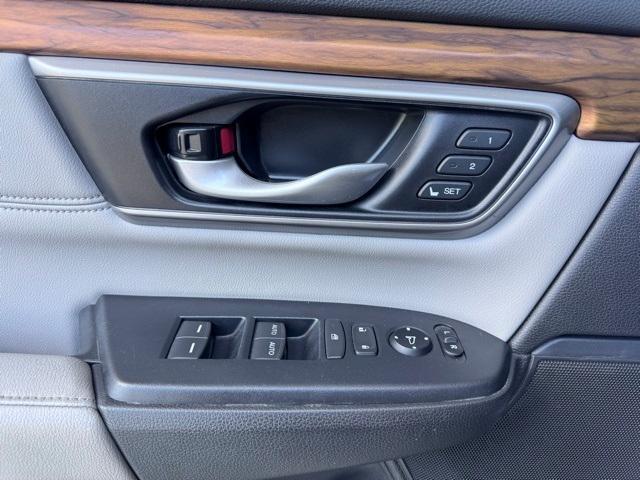 Photo of 2018 Modern Steel Metallic Honda CR-V