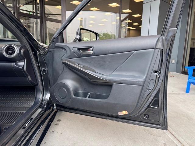 Photo of 2022 Caviar Lexus IS 350