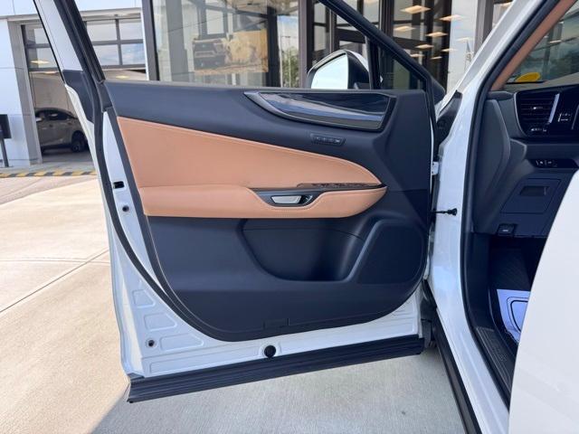 Photo of 2024 Eminent White Pearl Lexus NX 350