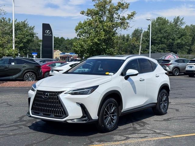 Photo of 2024 Eminent White Pearl Lexus NX 350
