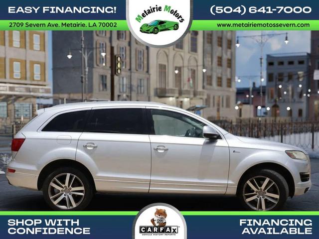 Photo of 2015 Ice Silver Metallic Audi Q7