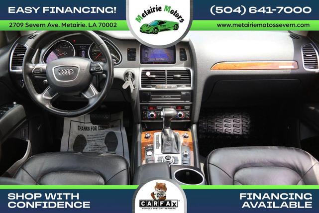 Photo of 2015 Ice Silver Metallic Audi Q7