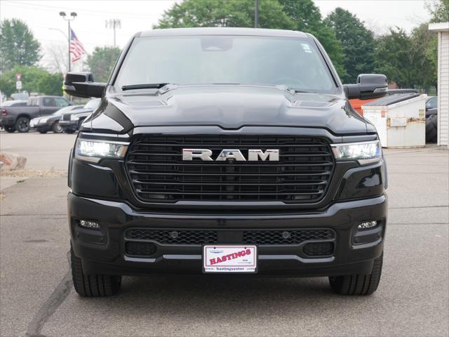 Photo of 2025 Diamond Black Crystal Pearlcoat RAM 1500