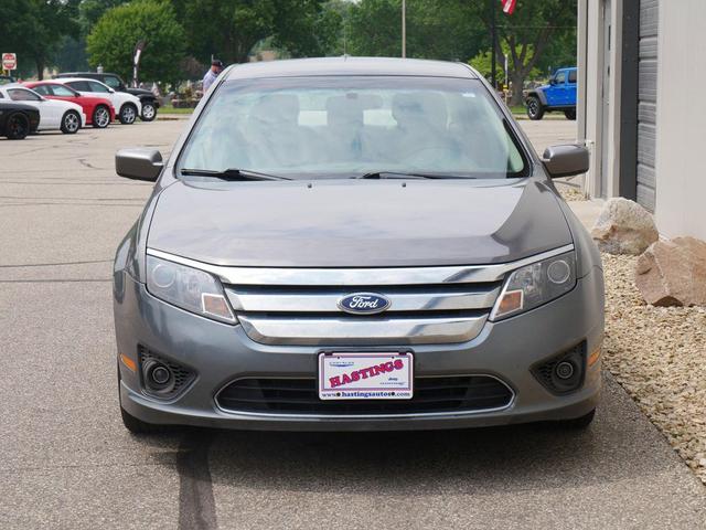 Photo of 2011 Sterling Gray Metallic Ford Fusion