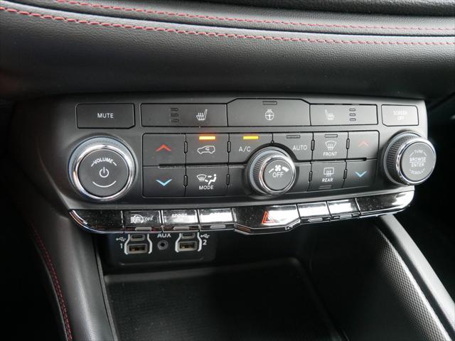 Photo of 2023 White Knuckle Clearcoat Dodge Durango
