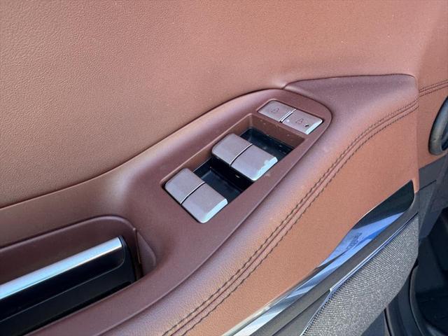Photo of 2025 PRISTINE WHITE METALLIC 3C Lincoln Navigator