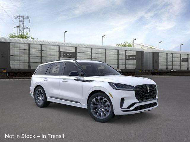 Photo of 2025 PRISTINE WHITE MET 3C Lincoln Aviator