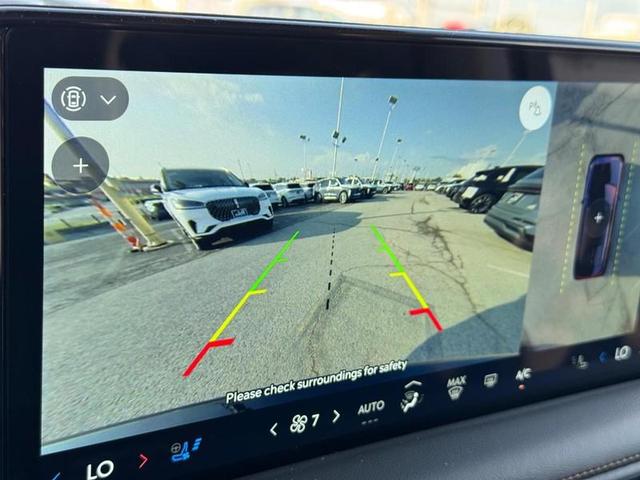 Photo of 2025 INFINITE BLACK MET CC Lincoln Aviator