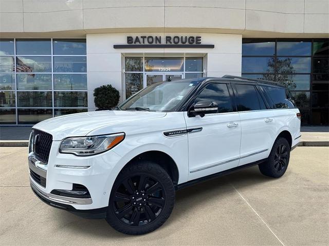 2022 Lincoln Navigator L