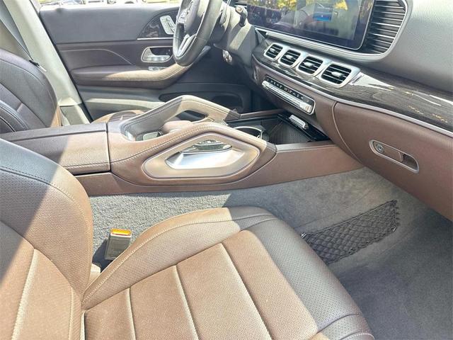 Photo of 2020 Gray Mercedes-Benz GLE 350