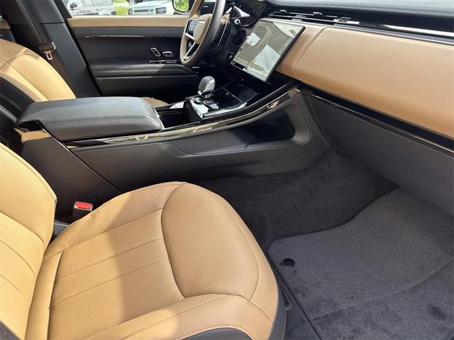 Photo of 2025 Santorini Black Land Rover Range Rover Sport