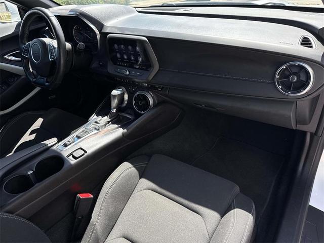 Photo of 2024 Summit White Chevrolet Camaro