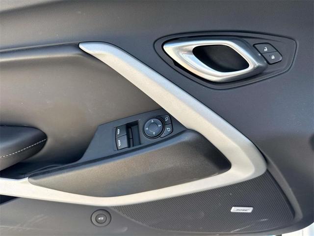 Photo of 2024 Summit White Chevrolet Camaro