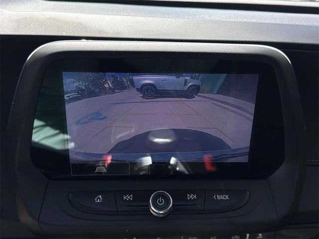 Photo of 2024 Summit White Chevrolet Camaro