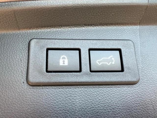 Photo of 2022 Magnetite Gray Metallic Subaru Outback