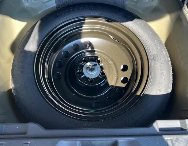 Photo of 2022 Magnetite Gray Metallic Subaru Outback