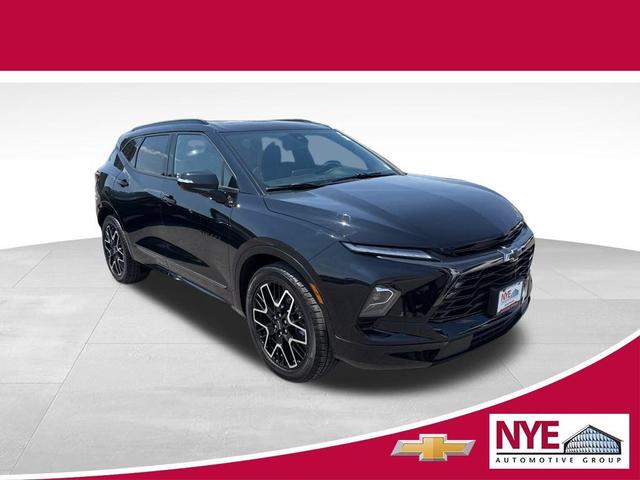 Photo of 2023 Black Chevrolet Blazer