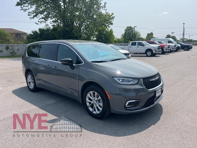 2025 Chrysler Pacifica