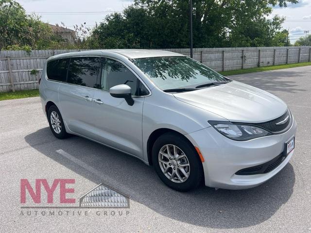 2023 Chrysler Voyager