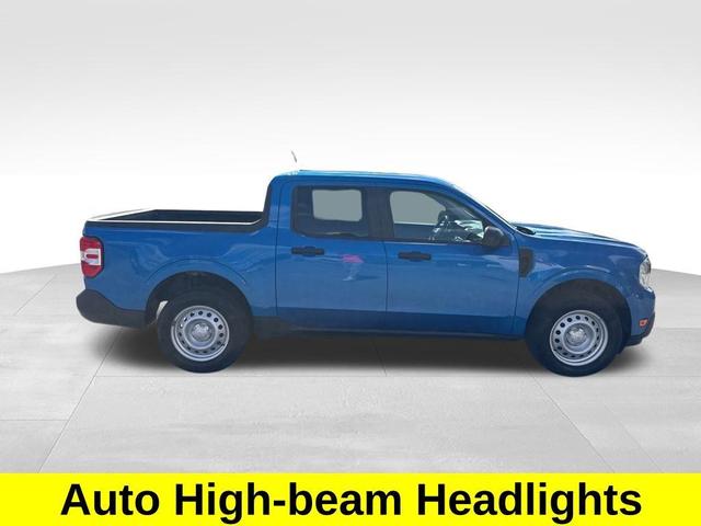 Photo of 2022 Blue Metallic Ford Maverick