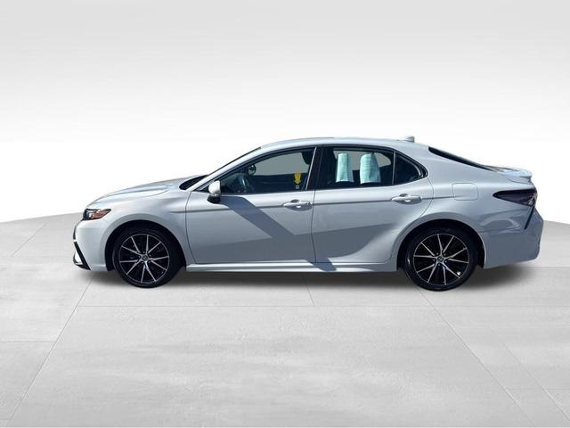 Photo of 2024 Ice Toyota Camry