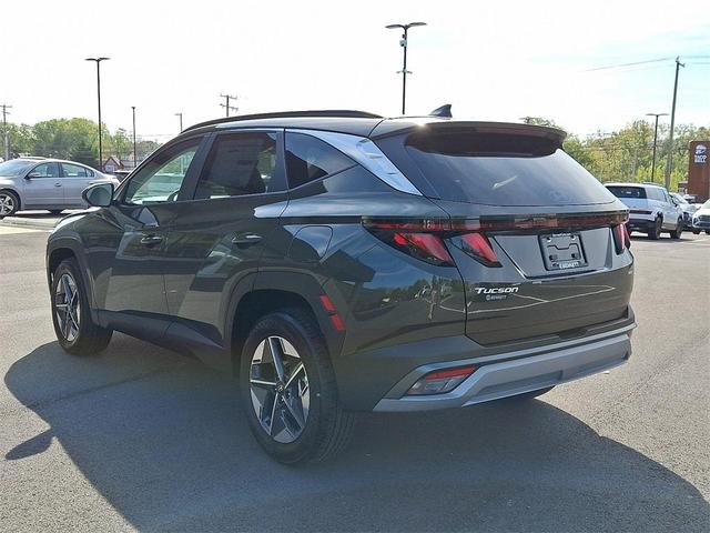 Photo of 2026 Green Hyundai TUCSON