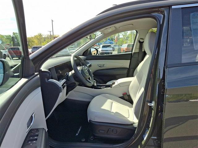 Photo of 2026 Green Hyundai TUCSON