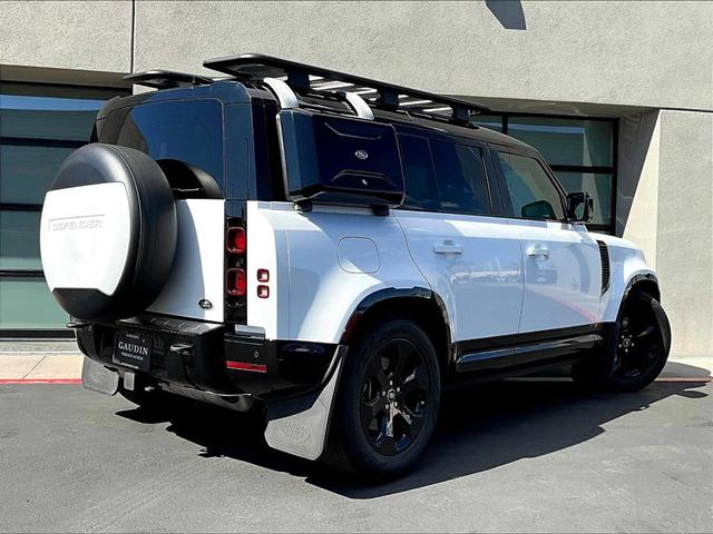 Photo of 2022 Fuji White Land Rover Defender