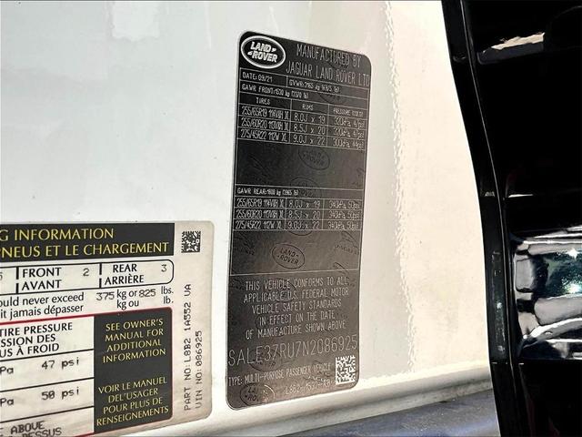 Photo of 2022 Fuji White Land Rover Defender