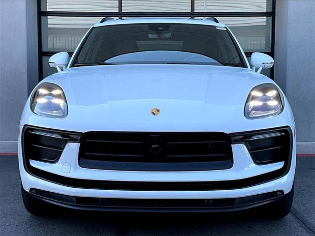 Photo of 2025 White Porsche Macan