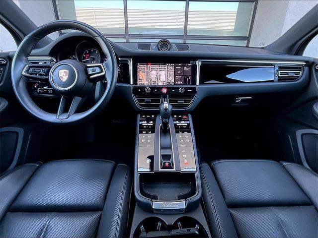 Photo of 2025 White Porsche Macan