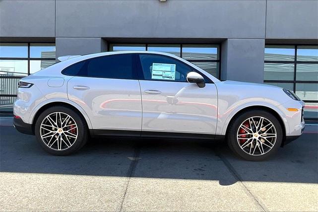 Photo of 2025 Chalk Porsche Cayenne