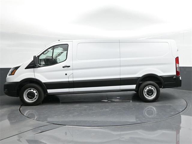 Photo of 2025 Oxford White Ford Transit-250