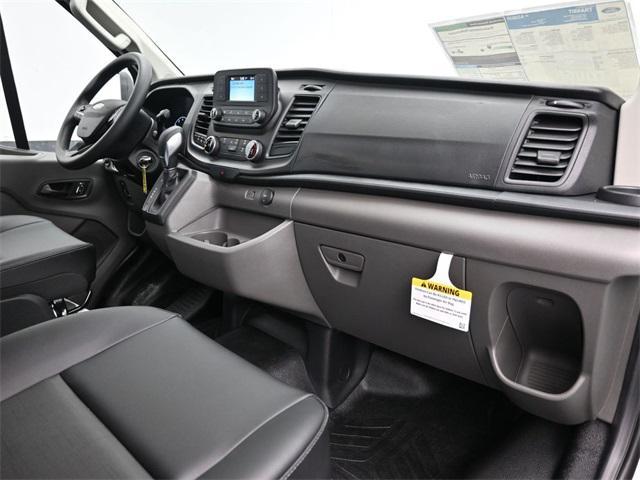 Photo of 2025 Oxford White Ford Transit-250
